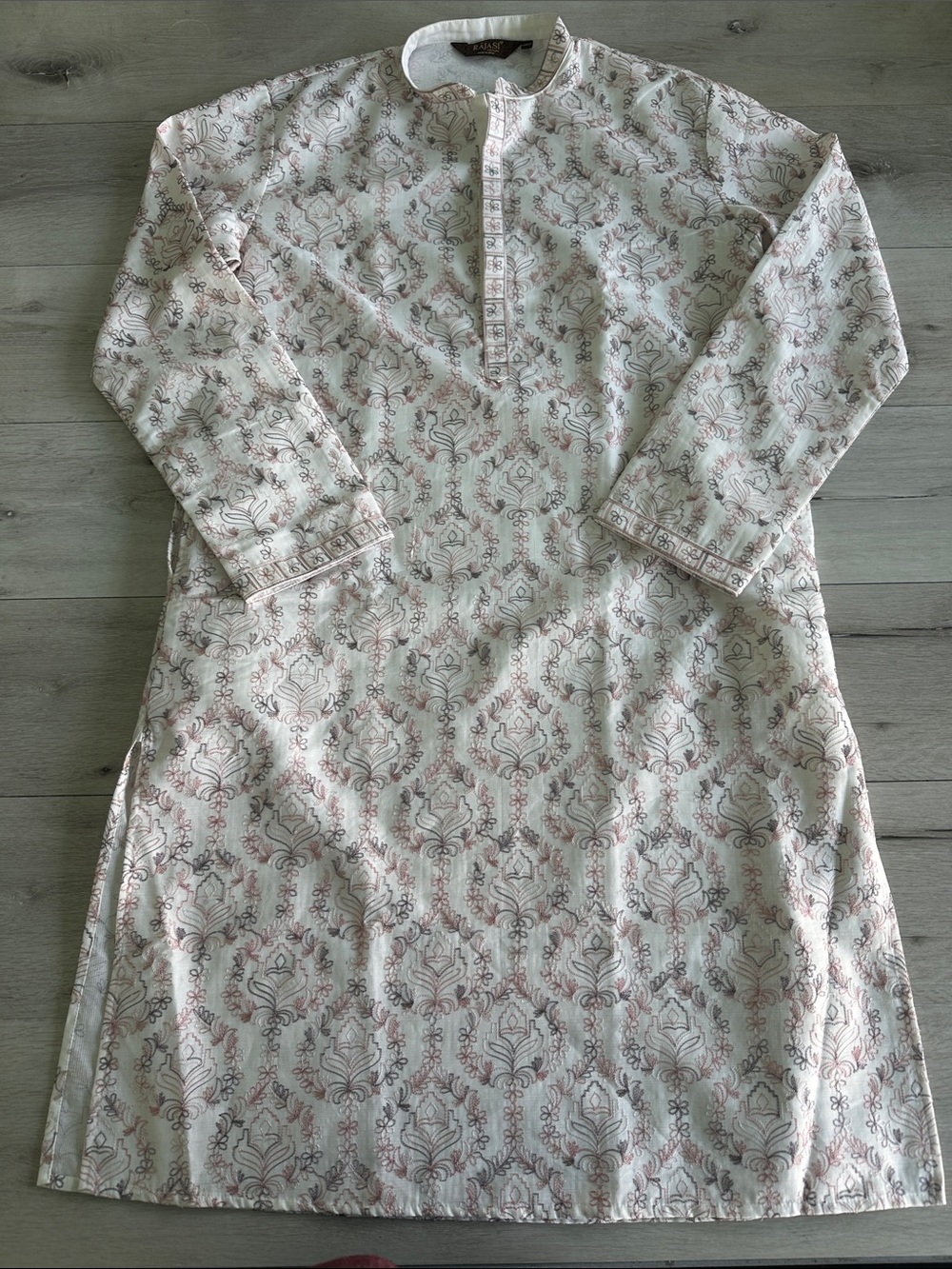 Rajasi Kurta Embroidered Pink/Gray on Off-White size 105cm NWOT